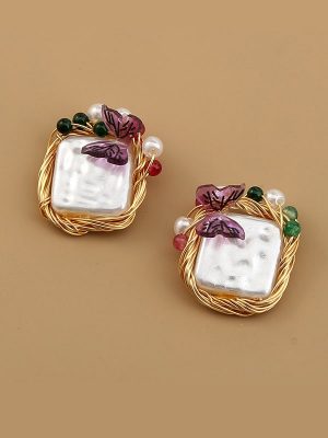 Vintage Squared Pearl Stud Earrings